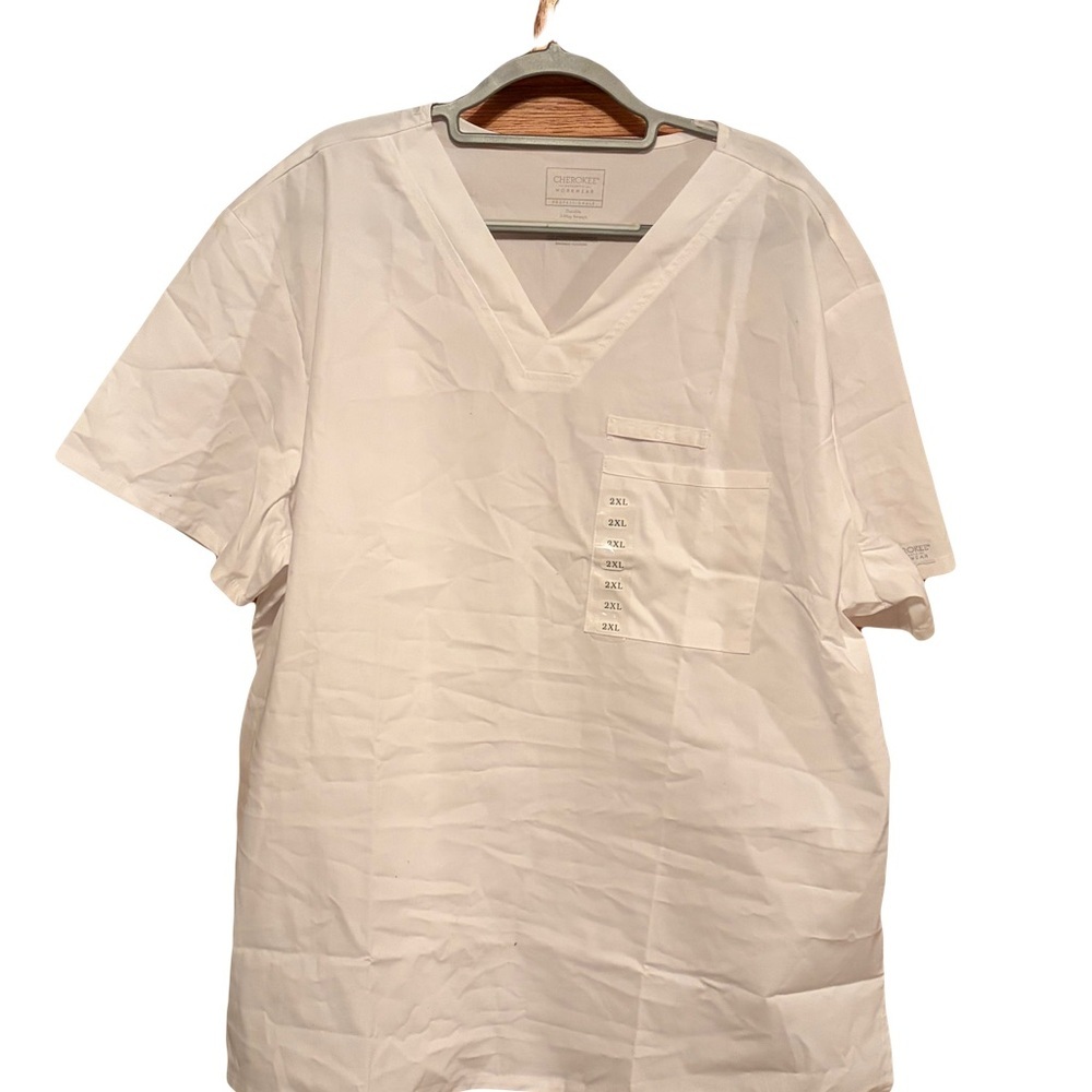 Cherokee NWT White V-Neck scrub top women’s size 2XL